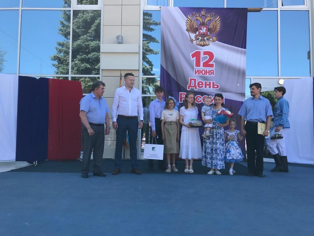ykcan7TrCOymI-m3hoDTz51X_iDhe9xBDd8N6gbfTaRjpcq3uiAALEWvvgrhBglaq8NVZnfiH68GIE1lKg2Zl9Zl.jpg